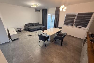 Casă cu 3 camere în Dumbrăvița