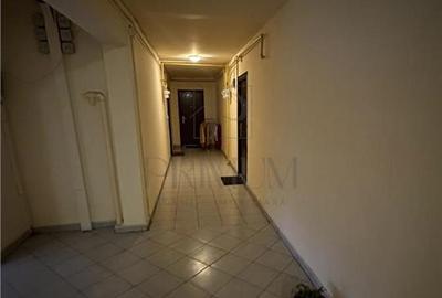 STEAUA APARTAMENT 1 CAMERA , Centrala proprie, mobilat si utilat, bloc anvelopat - 7