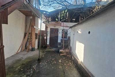Apartament cu 3 camere de vânzare în zona Central - 10
