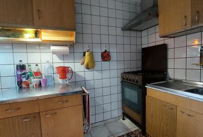 Apartament 3 camere Decomandate 76 mp parter inalt cu 2 Bai Balcon CETATE Piata - 6