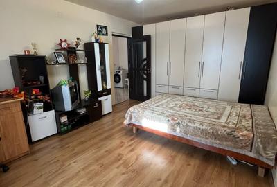 Apartament cu 2 camere decomandat, mobilat în Gară