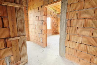 Vilă P+1 la roșu, 5 camere, 143 mp utili, teren 450 mp, Cocosesti - 37