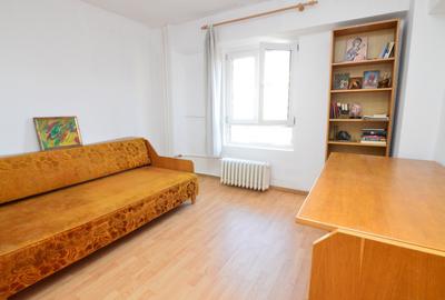 VANZARE APARTAMENT 3 CAMERE BULEVARDUL UNIRII- ZEPTER-STR. LUCIAN BLAGA NR. 3 - 15
