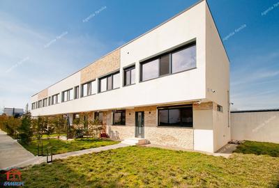 Duplex cu 3 camere în Central