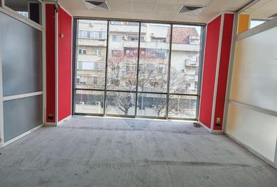 Spațiu de birouri ultracentral ideal pentru echipe mari/sediu firmă - 6