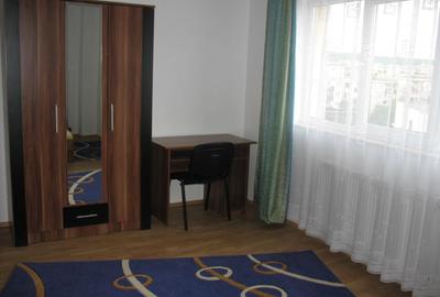 Apartament cu 2 camere decomandat în Zorilor