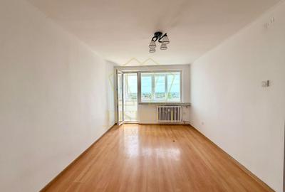 Apartament decomandat cu 3 camere | Calea Sagului - 2