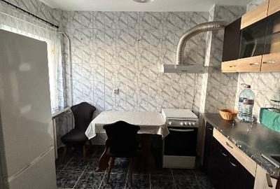 Inchiriez apartament ultracentral Ramada - 12
