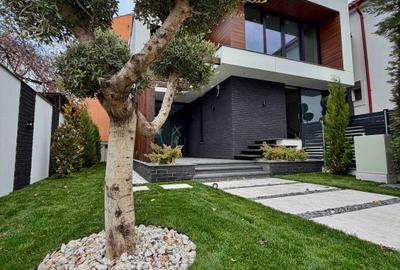 Uită de penthouse – alege o casa de lux în Copou! - 8