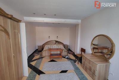 Casa individuala 6 camere, 269 mp utili, teren 635 mp, zona Girocului - 11