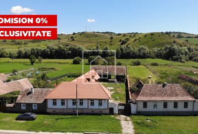 Pensiune agroturistica-5 apartamente si 2533 mp de teren