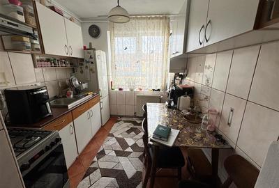 Apartament modern 2 camere si balcon zona Terezian - 5