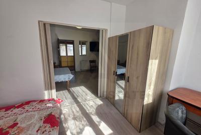 Studio la curte utilat complet cu terasa  zona Lazaret - 2