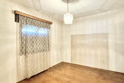 VILA INTERBELICA IN CURS DE RENOVARE COMPUSA DIN DOUA APARTAMENTE - PARCUL CAROL - 11