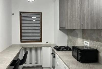De inchiriat apartament cu 2 camere , Cartierul Solar sector4 - 7