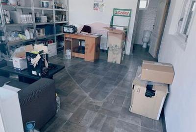 Proprietate premium în Filiași, locuință de lux cu spații comerciale - 51