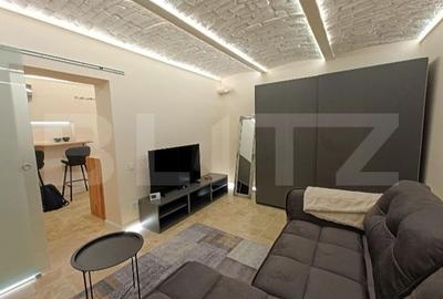 Garsonieră decomandată în Central