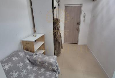 2 Camere Et.7/10 Decomandat An constructie 1980 Metrou Gorjului - 8