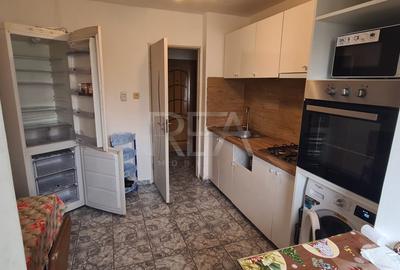 Doua camere-decomandat-Etaj 6/8-Bloc Anvelopat-Dumbrava noua/Parcul Sebastian - 4