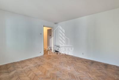 Apartament de vanzare cu 3 camere, 2 bai, 2 balcoane, zona Aradului - 3