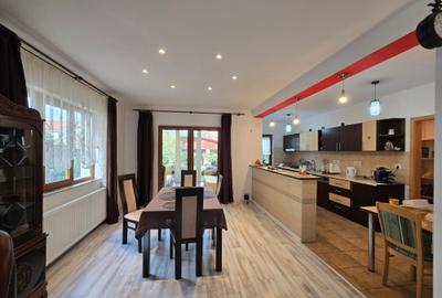 Casa  cu 5 camere  in Cartier Europa, Mosnita Noua - 3