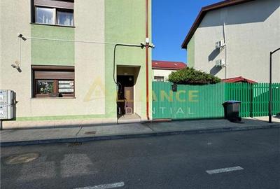 Vila Popesti Leordeni || complex inchis || panouri fotovoltaice || curte - 3