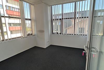 Spatii Birouri/ Policlinica/ Podul Inalt/ Ploiesti - 9