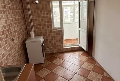 Apartament 2 Camere,Lujerului,Metrou,bl.1985,DECOMANDAT,Liber - 3