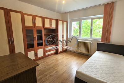 Apartament decomandat, la etajul 1 - 4