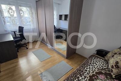Apartament cu 2 camere semidecomandat, mobilat în Vasile Aaron