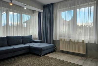 Apartament 3 camere decomandat, cu curte proprie Tractorul - 1