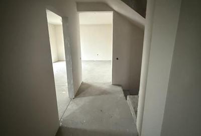 Duplex cu garaj 5 camere - 123,57 mp utili -  Floresti! - 3