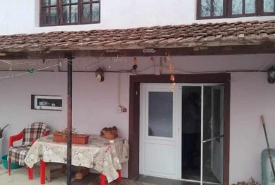 Casa situata in Oras Tismana - Isvarna - 11