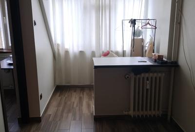 Dristor, garsoniera, 1 minut metrou, 300 euro, PET FRIENDLY, mobilata, utilata - 8