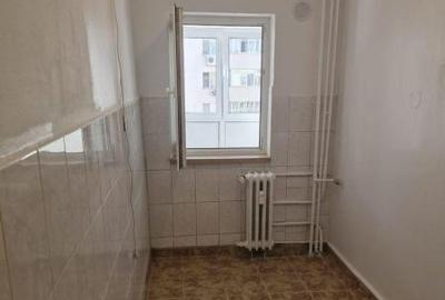 Garsoniera Dristor-Mihai Bravu-Rompetrol-stradal - 1