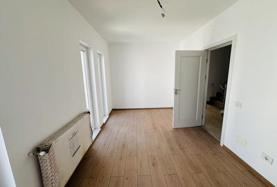 Super Vila în Chiajna , duplex 161 mp construiti , 2 garaje, superb ! - 11