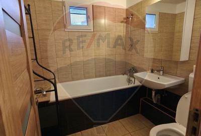 Apartament cu 3 camere de închiriat în zona Titan - 7