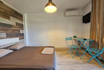 Pensiune de vanzare in Costinesti la doar 0.9 m distanta de plaja - 2