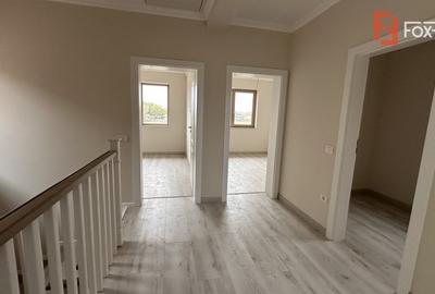 Duplex cu 5 camere despartit prin garaj, zona Giroc - 26