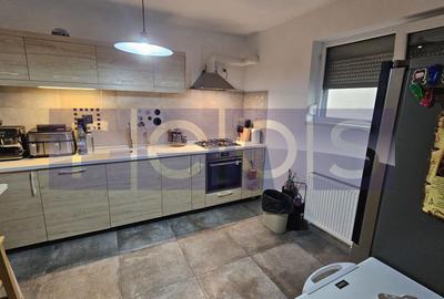 CASĂ P+1 DE VÂNZARE  CARTIERUL LATIN – TEREN 400 MP  - GARAJ - 12