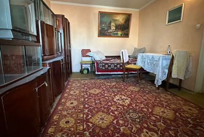 Garsoniera decomandat, Obor-Scolilor. - 2