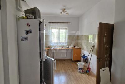 Vila 7 camere Salajan, centrala, an 2020, 281 mp - 1