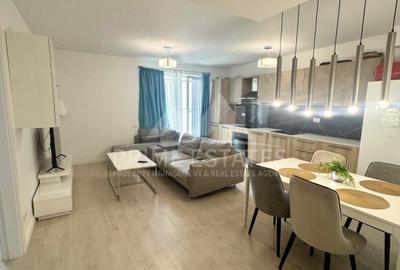 Apartament cu 2 camere decomandat, mobilat în Central