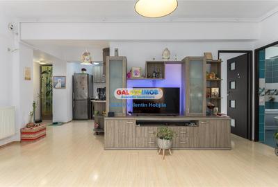 Apartament cu 3 camere semidecomandat, mobilat în Băneasa