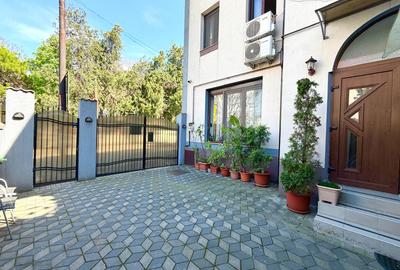 Vila P+1+M 2017 / Curte / Terasa la Mansarda / Casa Radio / Plevnei - 2