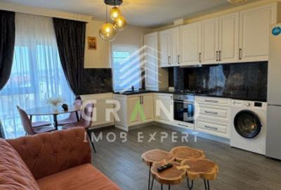 Apartament cu 3 camere semidecomandat, mobilat în Florești