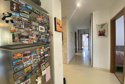 Apartament 4 camere bloc boutique si terasa de 25m - 32