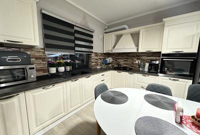 Duplex spatios, 5 camere, 140 mp utili, 301 mp teren - Dumbravita - 3