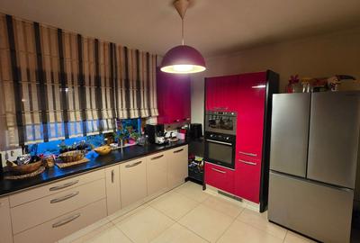 Casă P+E ultracentrală, construcție 2014. - 2