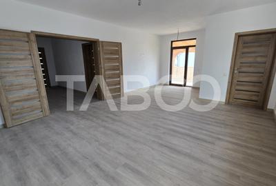 Birou, de 120.00 mp, în Industrial Vest